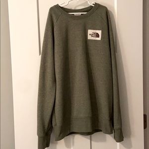 The North Face Pull Over